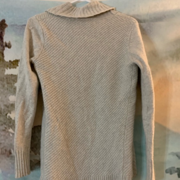 Levi’s cardigan - Picture 2 of 5